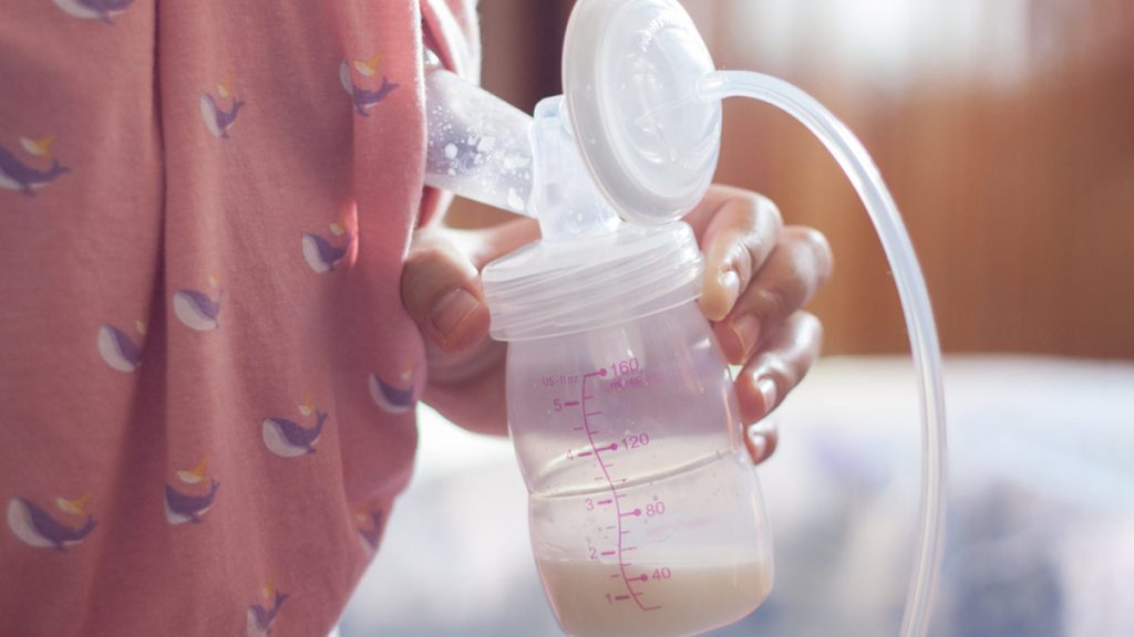 The Benefits of Using a Breast Pump for Nursing Mothers